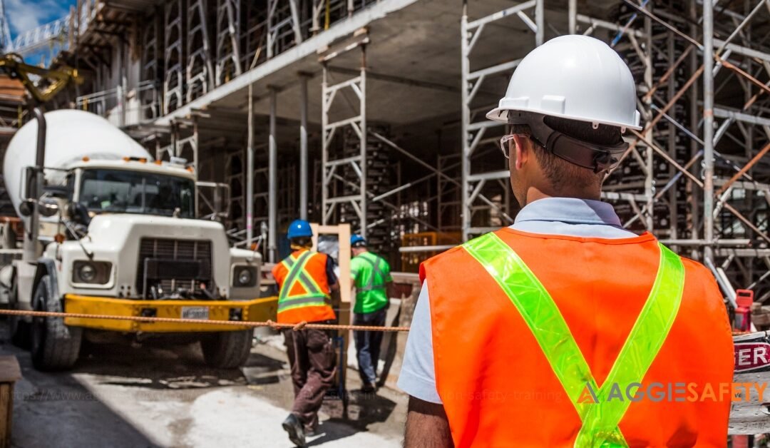 What are the main issues in construction safety training